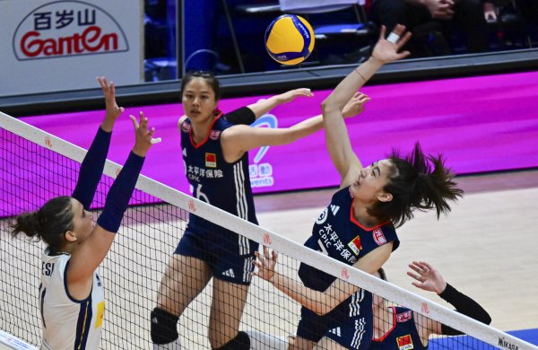 瑞银网配资 吴梦洁缺席，中国女排0比3不敌意大利队